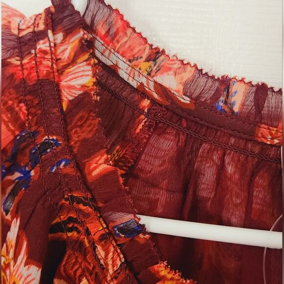 NWT Old Navy top Sz Small - Picture 3 of 11